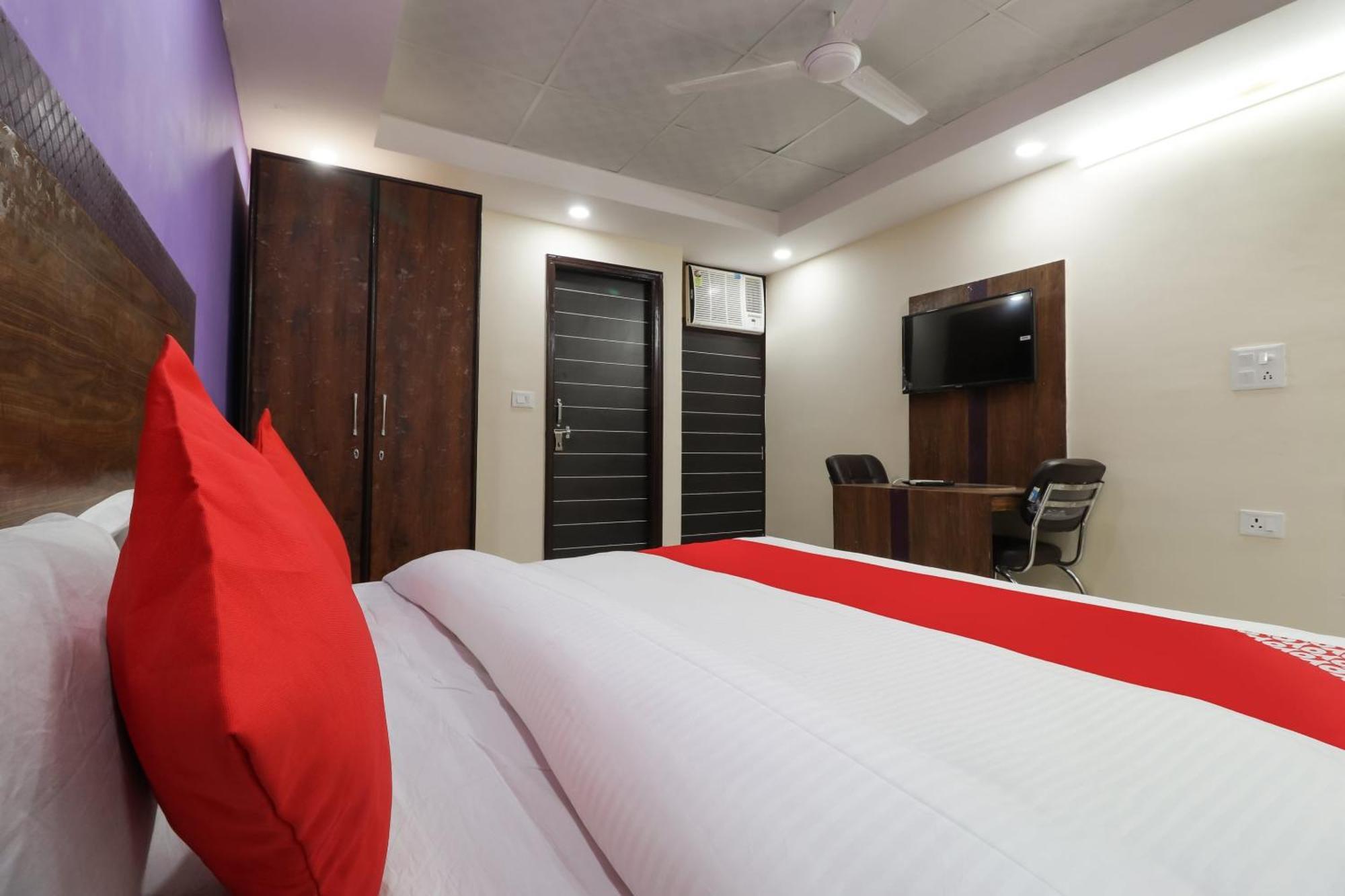 Hotel O Maharaja Gold New Delhi Luaran gambar